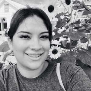 Meet your Posher, Jasmin